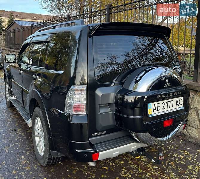 Позашляховик / Кросовер Mitsubishi Pajero Wagon 2011 в Кам'янському