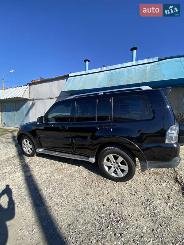Внедорожник / Кроссовер Mitsubishi Pajero Wagon 2008 в Тернополе фото 2 Внедорожник / Кроссовер Mitsubishi Pajero Wagon 2008 в Тернополе