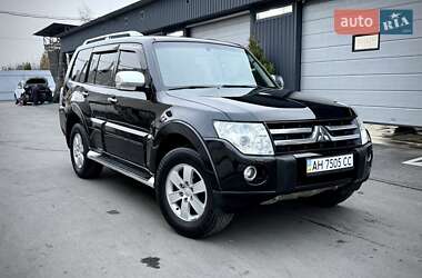 Позашляховик / Кросовер Mitsubishi Pajero Wagon 2009 в Дніпрі