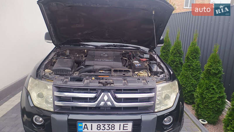 Внедорожник / Кроссовер Mitsubishi Pajero Wagon 2006 в Мироновке