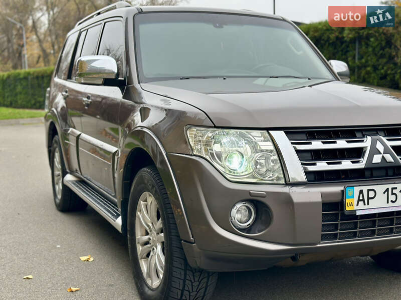 Внедорожник / Кроссовер Mitsubishi Pajero Wagon 2013 в Киеве фото 5 Внедорожник / Кроссовер Mitsubishi Pajero Wagon 2013 в Киеве