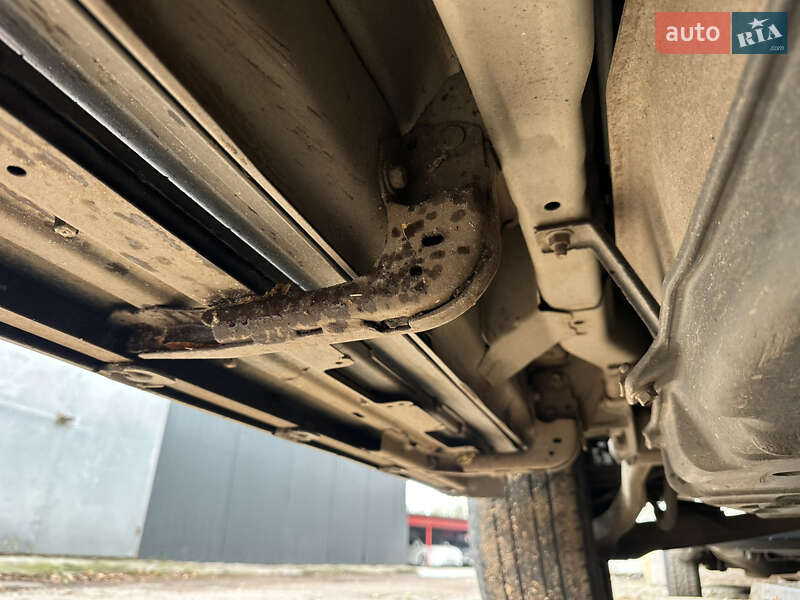 Внедорожник / Кроссовер Mitsubishi Pajero Wagon 2013 в Киеве фото 41 Внедорожник / Кроссовер Mitsubishi Pajero Wagon 2013 в Киеве