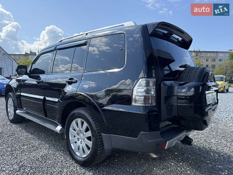 Внедорожник / Кроссовер Mitsubishi Pajero Wagon 2007 в Кременце