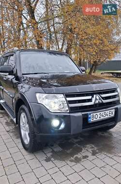 Внедорожник / Кроссовер Mitsubishi Pajero Wagon 2008 в Бучаче