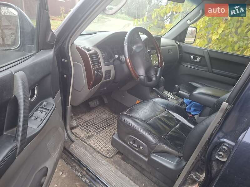 Позашляховик / Кросовер Mitsubishi Pajero Wagon 2002 в Києві