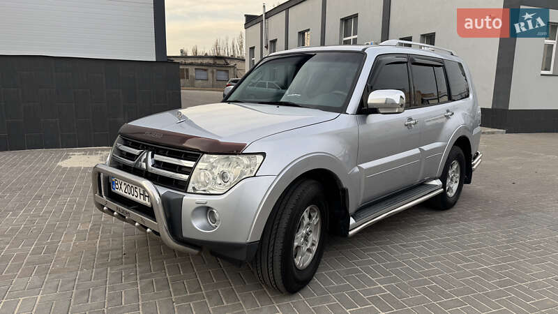 Mitsubishi Pajero Wagon 2008