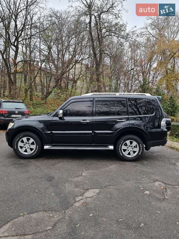 Внедорожник / Кроссовер Mitsubishi Pajero Wagon 2008 в Киеве фото 10 Внедорожник / Кроссовер Mitsubishi Pajero Wagon 2008 в Киеве