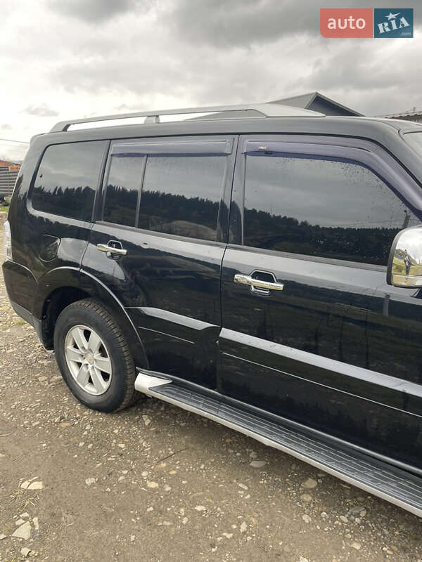 Позашляховик / Кросовер Mitsubishi Pajero Wagon 2007 в Славському