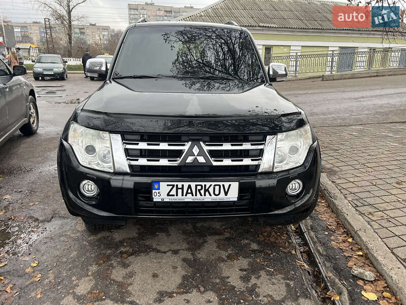 Внедорожник / Кроссовер Mitsubishi Pajero Wagon 2012 в Лозовой фото 2 Внедорожник / Кроссовер Mitsubishi Pajero Wagon 2012 в Лозовой