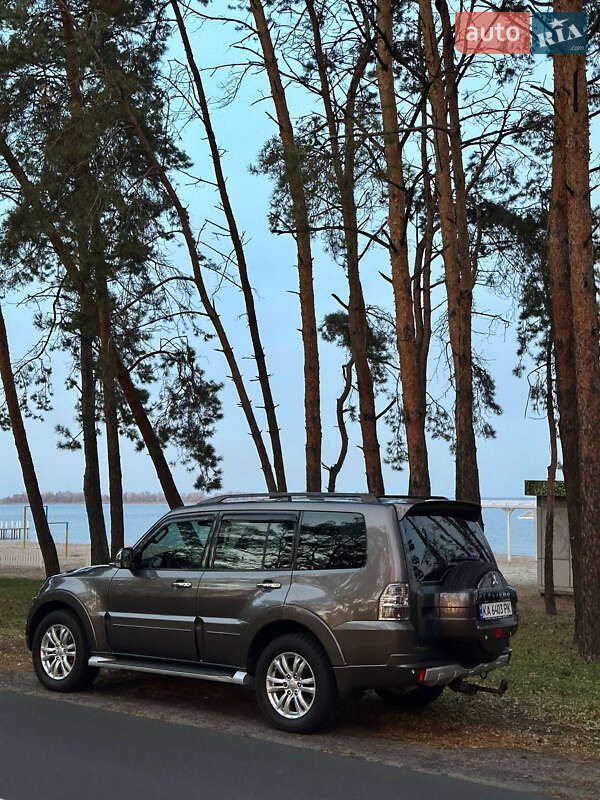 Позашляховик / Кросовер Mitsubishi Pajero Wagon 2013 в Черкасах фото Позашляховик / Кросовер Mitsubishi Pajero Wagon 2013 в Черкасах