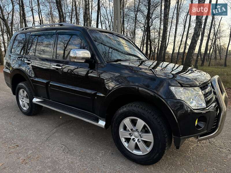 Позашляховик / Кросовер Mitsubishi Pajero Wagon 2008 в Охтирці фото 9 Позашляховик / Кросовер Mitsubishi Pajero Wagon 2008 в Охтирці