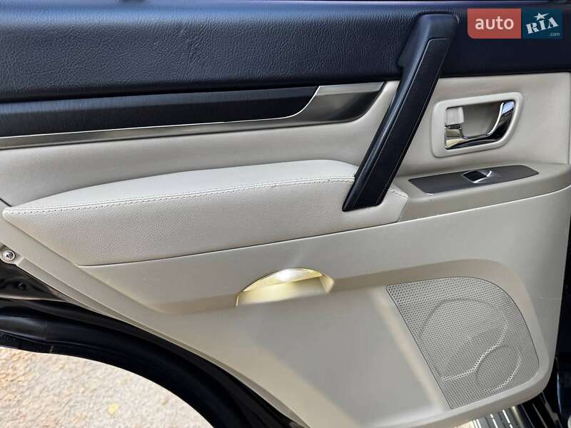 Позашляховик / Кросовер Mitsubishi Pajero Wagon 2008 в Охтирці фото 39 Позашляховик / Кросовер Mitsubishi Pajero Wagon 2008 в Охтирці