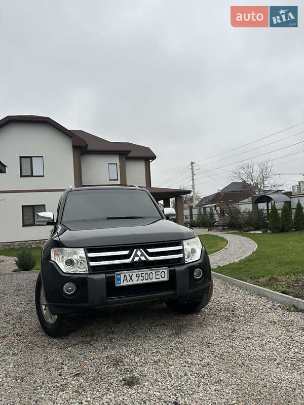 Позашляховик / Кросовер Mitsubishi Pajero Wagon 2008 в Харкові