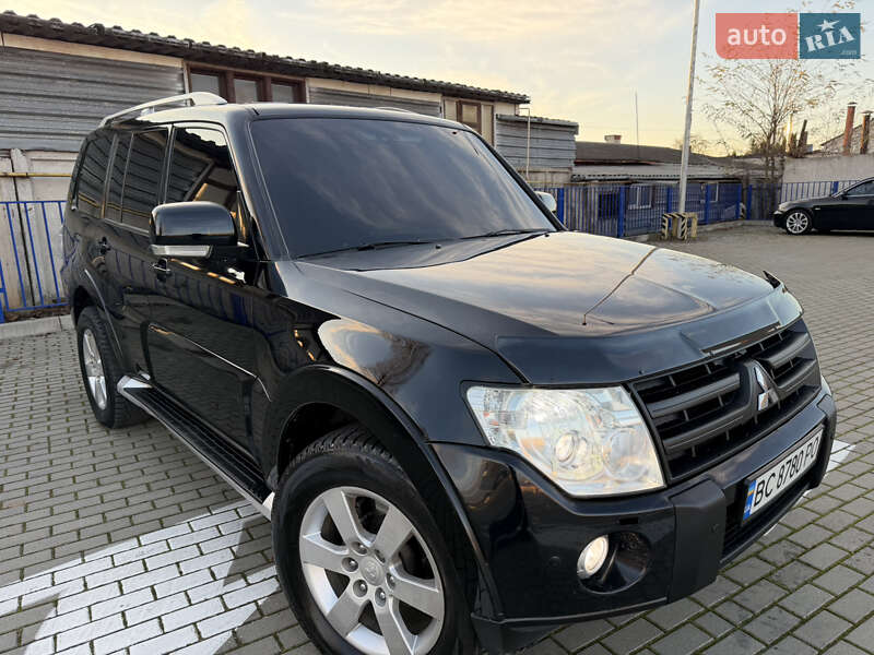 Внедорожник / Кроссовер Mitsubishi Pajero Wagon 2008 в Тернополе