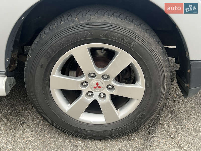 Внедорожник / Кроссовер Mitsubishi Pajero Wagon 2008 в Киеве фото 7 Внедорожник / Кроссовер Mitsubishi Pajero Wagon 2008 в Киеве