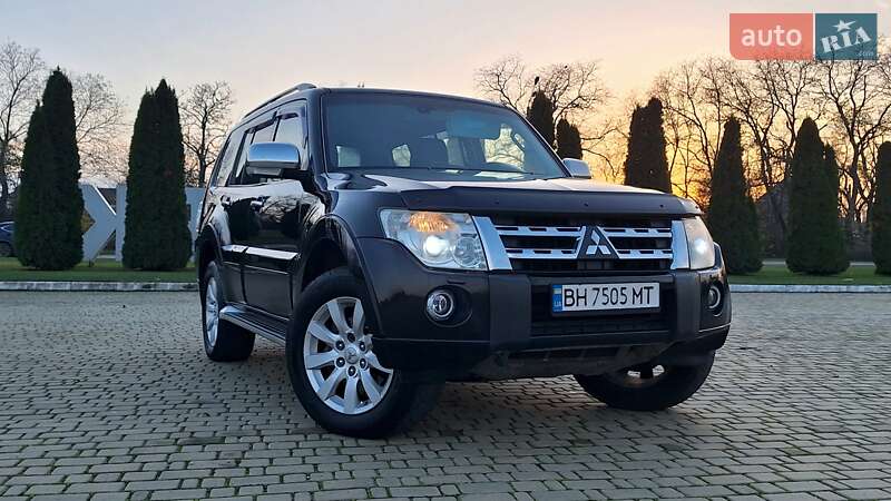 Внедорожник / Кроссовер Mitsubishi Pajero Wagon 2010 в Одессе
