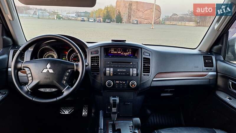 Внедорожник / Кроссовер Mitsubishi Pajero Wagon 2010 в Одессе