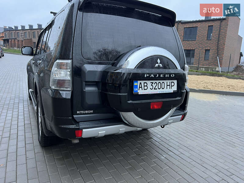 Внедорожник / Кроссовер Mitsubishi Pajero Wagon 2012 в Виннице