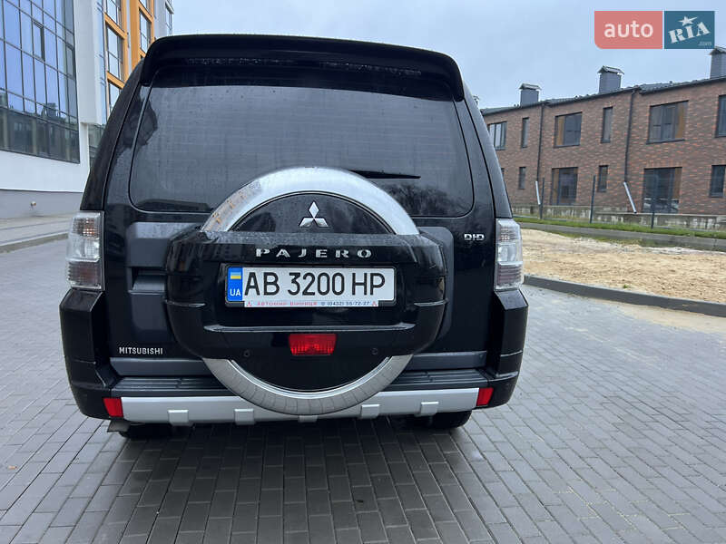 Внедорожник / Кроссовер Mitsubishi Pajero Wagon 2012 в Виннице