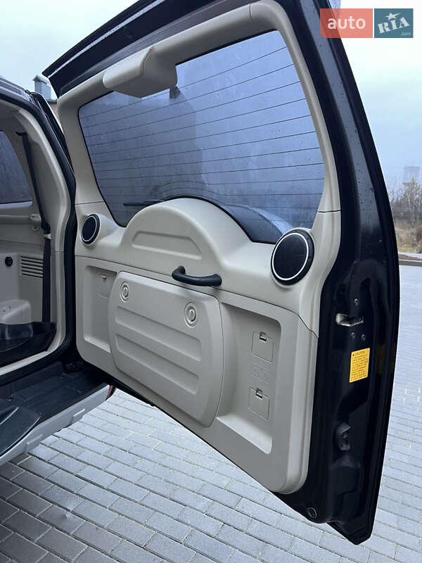 Внедорожник / Кроссовер Mitsubishi Pajero Wagon 2012 в Виннице