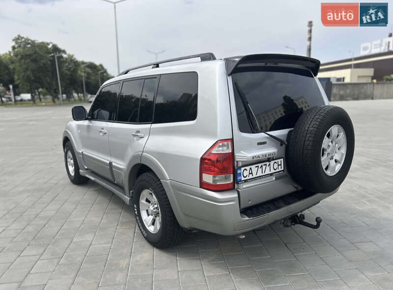 Позашляховик / Кросовер Mitsubishi Pajero Wagon 2003 в Черкасах фото 3 Позашляховик / Кросовер Mitsubishi Pajero Wagon 2003 в Черкасах