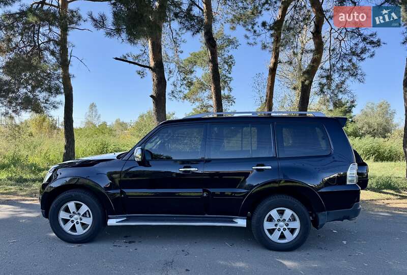 Внедорожник / Кроссовер Mitsubishi Pajero Wagon 2008 в Киеве фото 7 Внедорожник / Кроссовер Mitsubishi Pajero Wagon 2008 в Киеве