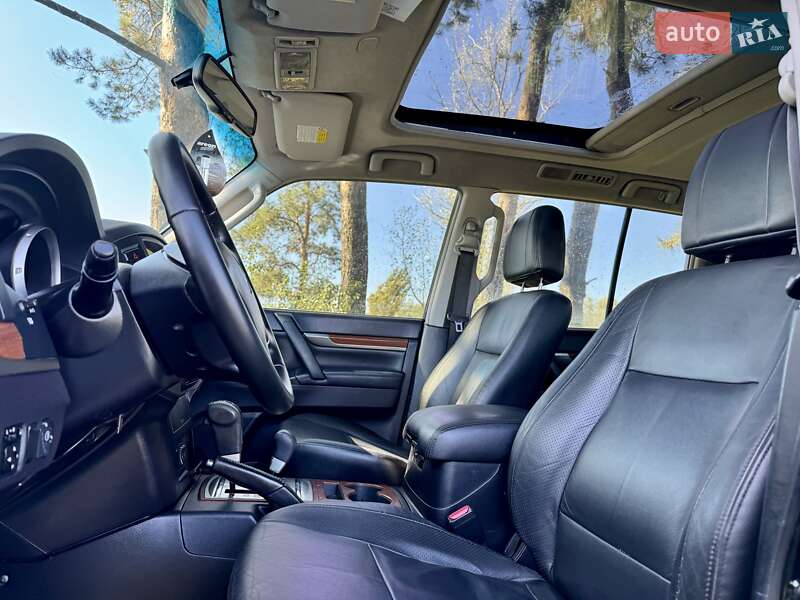 Внедорожник / Кроссовер Mitsubishi Pajero Wagon 2008 в Киеве фото 15 Внедорожник / Кроссовер Mitsubishi Pajero Wagon 2008 в Киеве