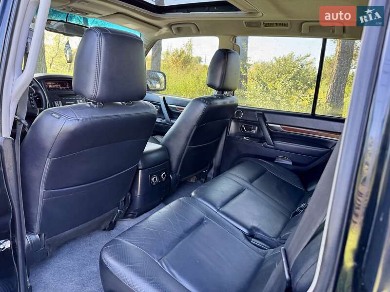 Внедорожник / Кроссовер Mitsubishi Pajero Wagon 2008 в Киеве фото 28 Внедорожник / Кроссовер Mitsubishi Pajero Wagon 2008 в Киеве