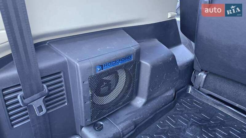 Внедорожник / Кроссовер Mitsubishi Pajero Wagon 2013 в Львове