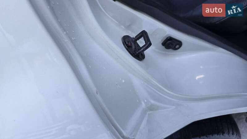 Внедорожник / Кроссовер Mitsubishi Pajero Wagon 2013 в Львове