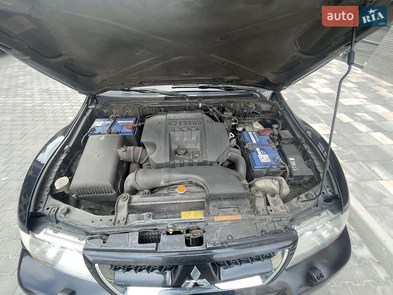 Внедорожник / Кроссовер Mitsubishi Pajero Wagon 2006 в Киеве