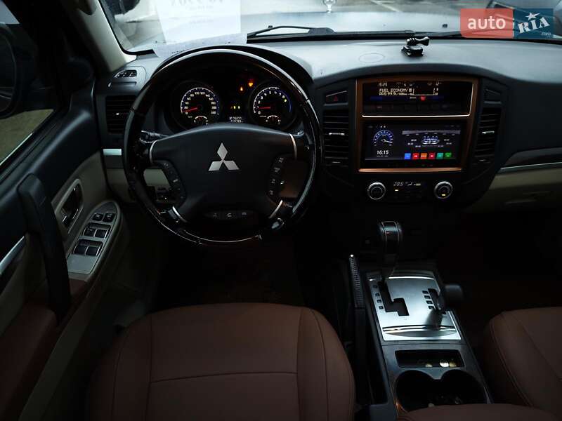 Позашляховик / Кросовер Mitsubishi Pajero Wagon 2010 в Харкові фото 20 Позашляховик / Кросовер Mitsubishi Pajero Wagon 2010 в Харкові