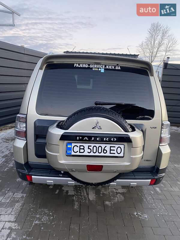 Внедорожник / Кроссовер Mitsubishi Pajero Wagon 2008 в Чернигове