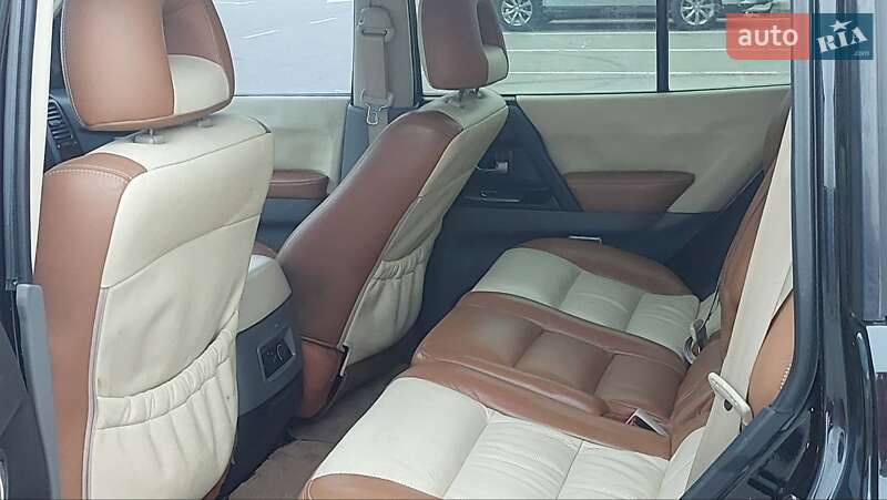 Позашляховик / Кросовер Mitsubishi Pajero Wagon 2006 в Києві