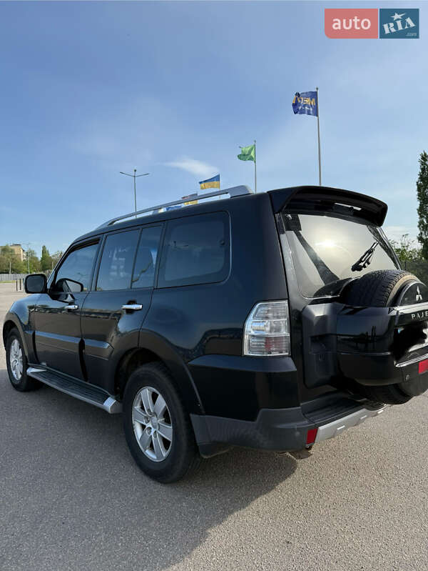 Позашляховик / Кросовер Mitsubishi Pajero Wagon 2007 в Харкові