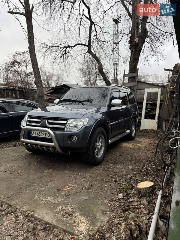 Позашляховик / Кросовер Mitsubishi Pajero Wagon 2008 в Черкасах фото 7 Позашляховик / Кросовер Mitsubishi Pajero Wagon 2008 в Черкасах