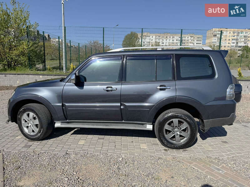 Внедорожник / Кроссовер Mitsubishi Pajero Wagon 2008 в Южном фото 4 Внедорожник / Кроссовер Mitsubishi Pajero Wagon 2008 в Южном