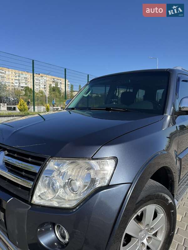 Внедорожник / Кроссовер Mitsubishi Pajero Wagon 2008 в Южном фото 9 Внедорожник / Кроссовер Mitsubishi Pajero Wagon 2008 в Южном