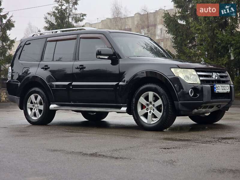 Внедорожник / Кроссовер Mitsubishi Pajero Wagon 2007 в Тернополе