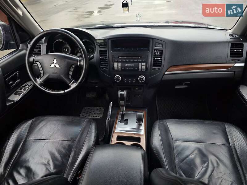 Внедорожник / Кроссовер Mitsubishi Pajero Wagon 2007 в Тернополе