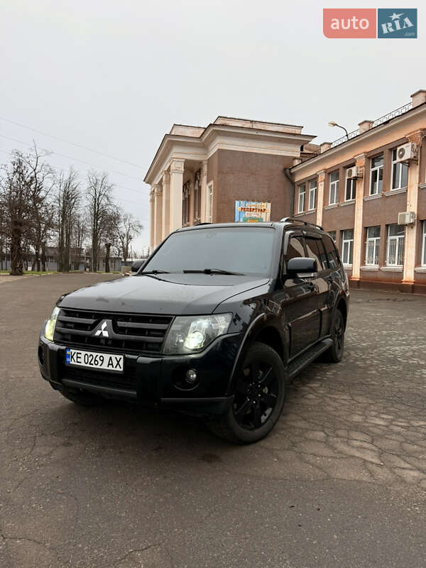 Позашляховик / Кросовер Mitsubishi Pajero Wagon 2008 в Кривому Розі