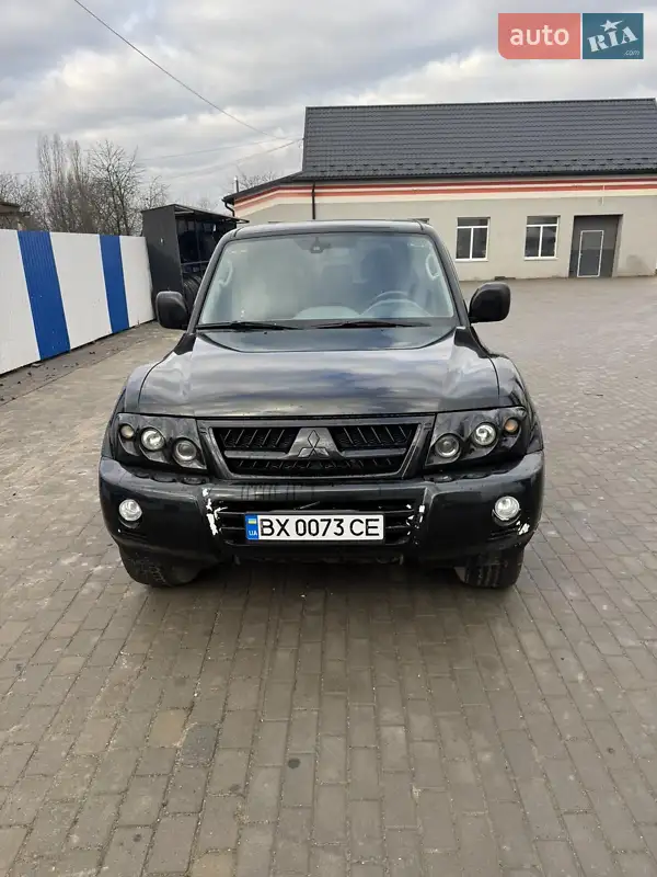 Mitsubishi Pajero Wagon