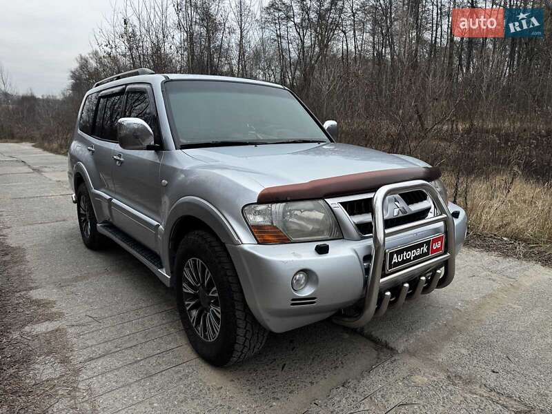 Внедорожник / Кроссовер Mitsubishi Pajero Wagon 2006 в Киеве фото 3 Внедорожник / Кроссовер Mitsubishi Pajero Wagon 2006 в Киеве