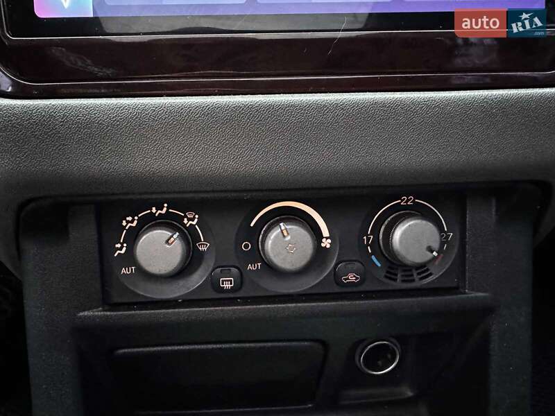 Внедорожник / Кроссовер Mitsubishi Pajero Wagon 2006 в Киеве фото 22 Внедорожник / Кроссовер Mitsubishi Pajero Wagon 2006 в Киеве