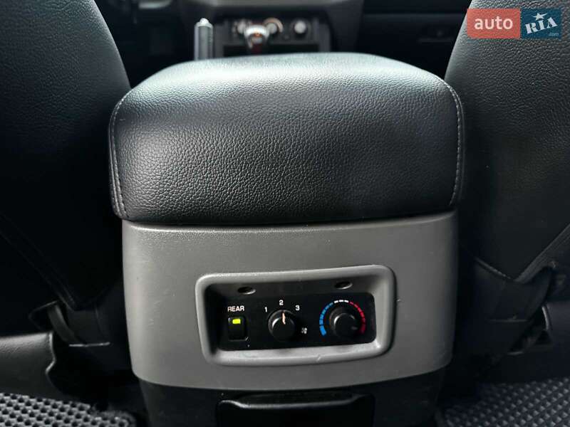 Внедорожник / Кроссовер Mitsubishi Pajero Wagon 2006 в Киеве фото 32 Внедорожник / Кроссовер Mitsubishi Pajero Wagon 2006 в Киеве