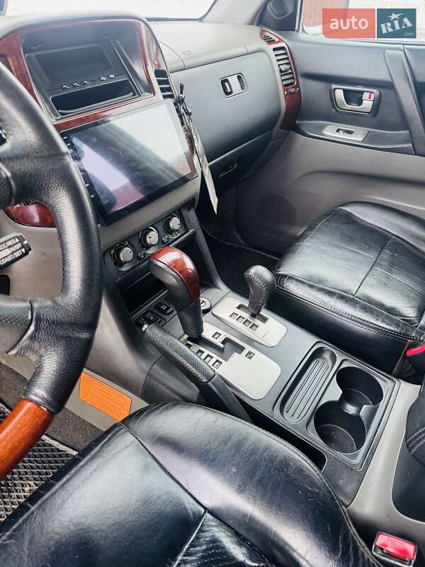 Позашляховик / Кросовер Mitsubishi Pajero Wagon 2003 в Харкові