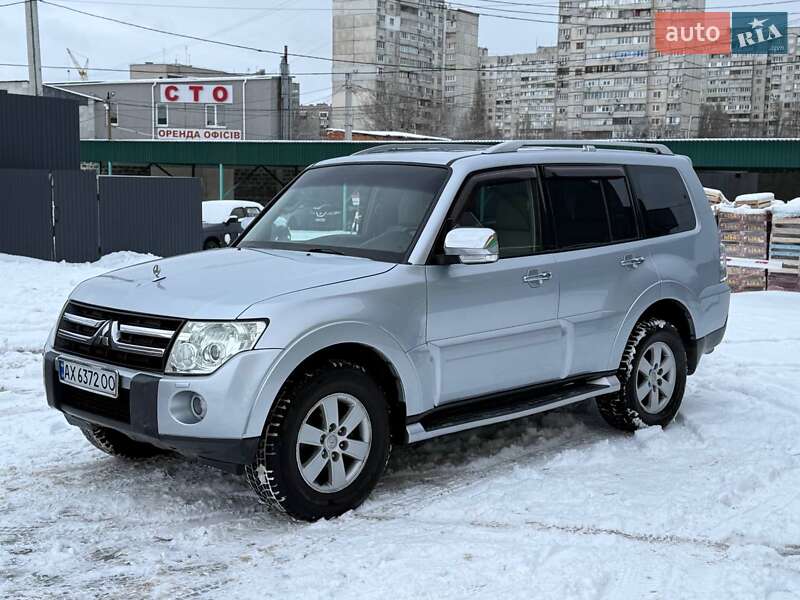 Внедорожник / Кроссовер Mitsubishi Pajero Wagon 2007 в Харькове