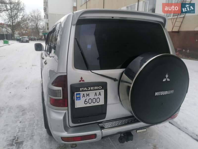 Позашляховик / Кросовер Mitsubishi Pajero Wagon 2000 в Звягелі фото 3 Позашляховик / Кросовер Mitsubishi Pajero Wagon 2000 в Звягелі