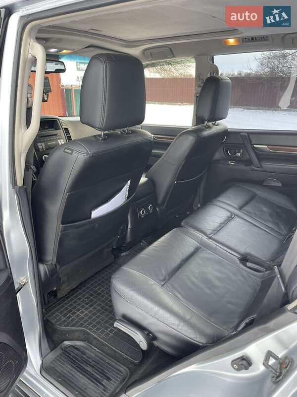 Позашляховик / Кросовер Mitsubishi Pajero Wagon 2008 в Кропивницькому