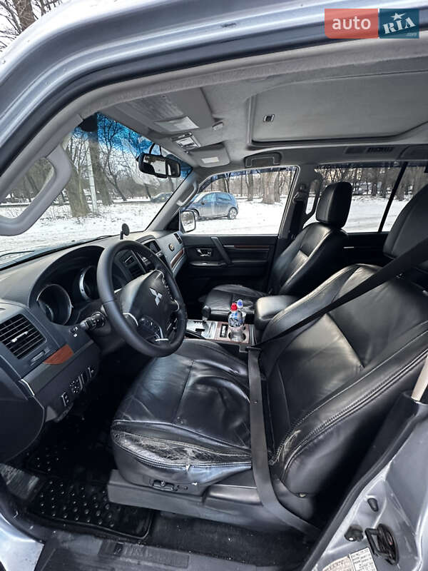 Внедорожник / Кроссовер Mitsubishi Pajero Wagon 2008 в Хмельницком